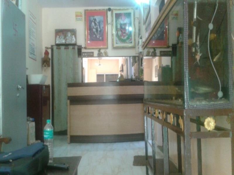 Hotel Giriraj Inn Varanasi Bagian luar foto